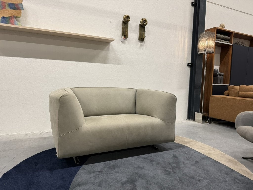 Showmodel Pode Marv Loveseat Danza leer Design Bank Grijs, Huis en Inrichting, Leolux, Info@leolux.nl, Nieuw, Ophalen of Verzenden