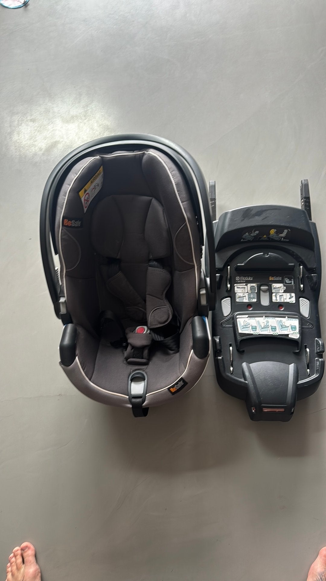 Izi modular & BeSafe Izi go modular, Kinderen en Baby's, Autostoeltjes, Ophalen, Zo goed als nieuw