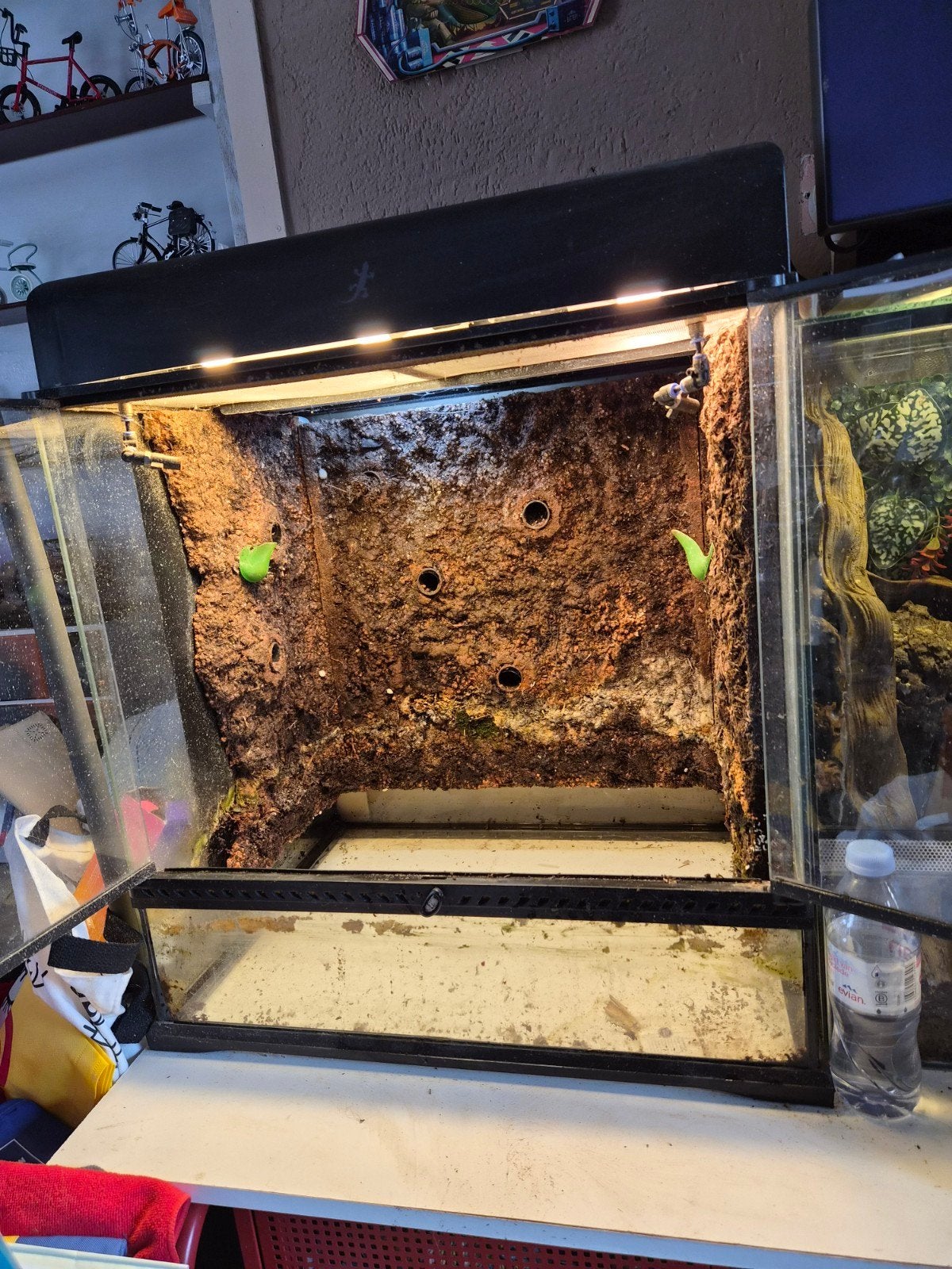 Exo Terra terrarium, Ophalen