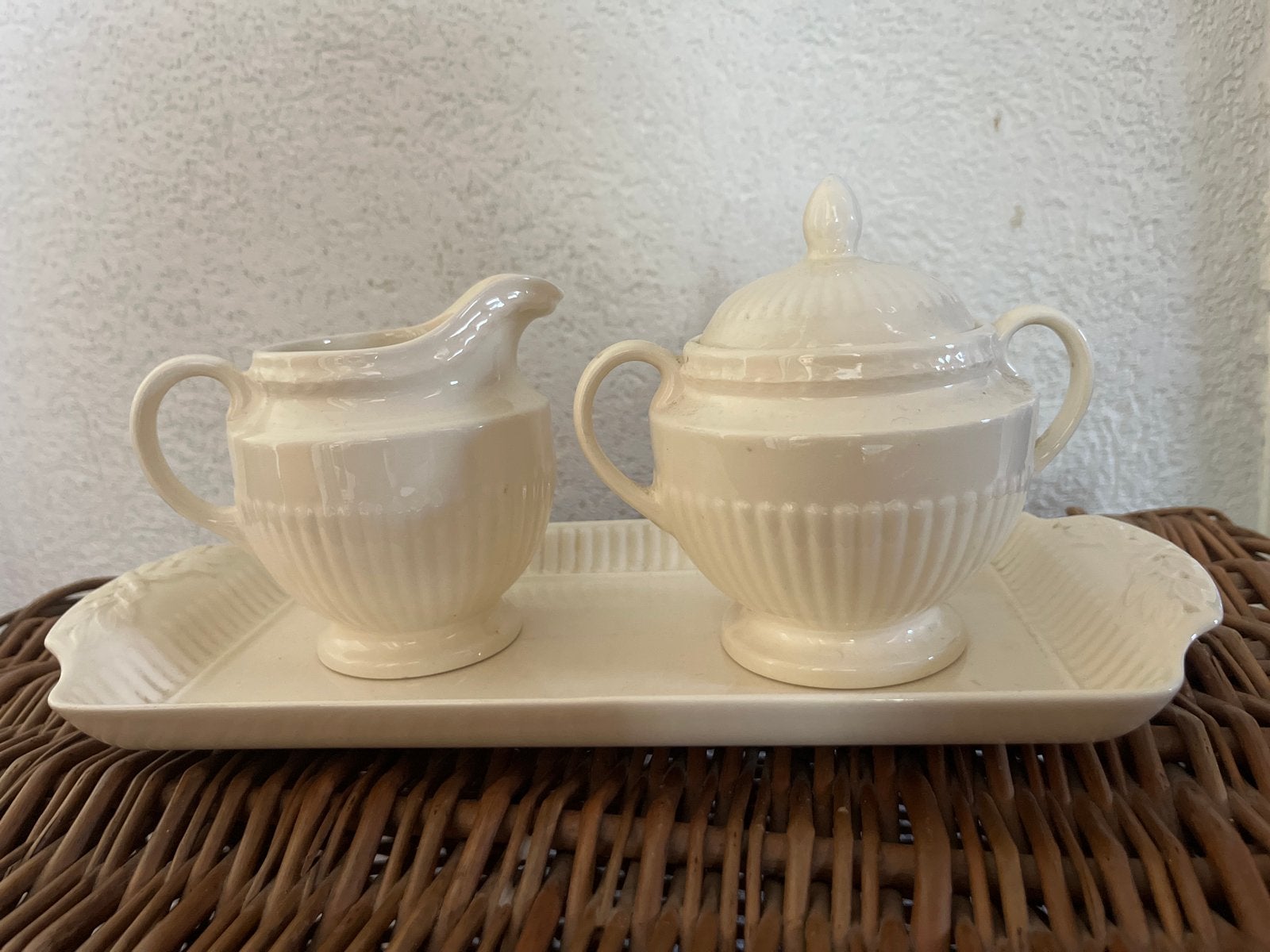 Wedgwood Melk- en Suikerstel op Dienblad, Ophalen of Verzenden