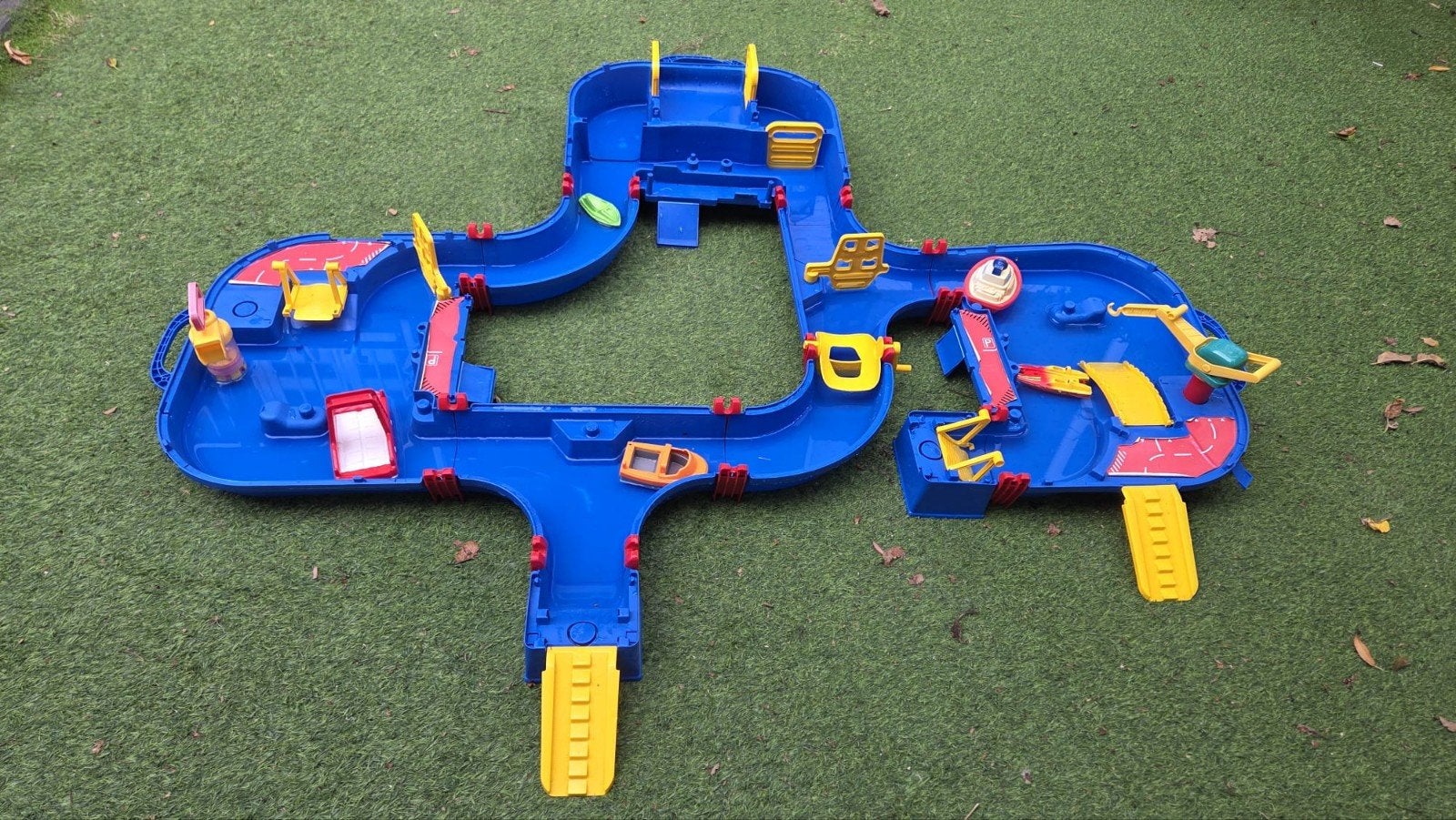 Aquaplay Waterbaan met boten en accessoires, Ophalen, Gebruikt
