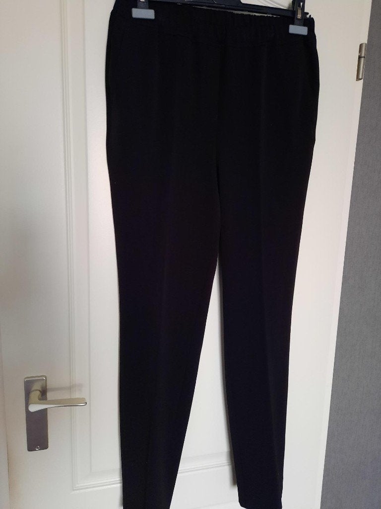 Broek Gerke maat : 40 Kleur : Zwart, Maat 38/40 (M), Gerke, Zwart, Ophalen of Verzenden