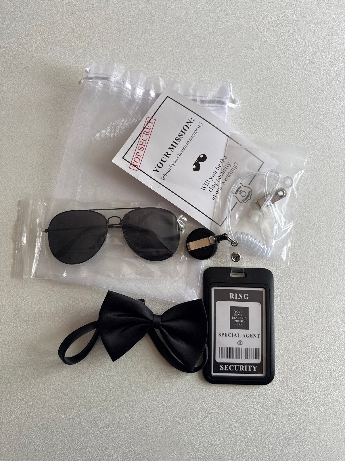 Ringbeveiliger set voor bruiloft - Special Agent, Ophalen of Verzenden, Nieuw, Feestartikel, Geboorte of Huwelijk