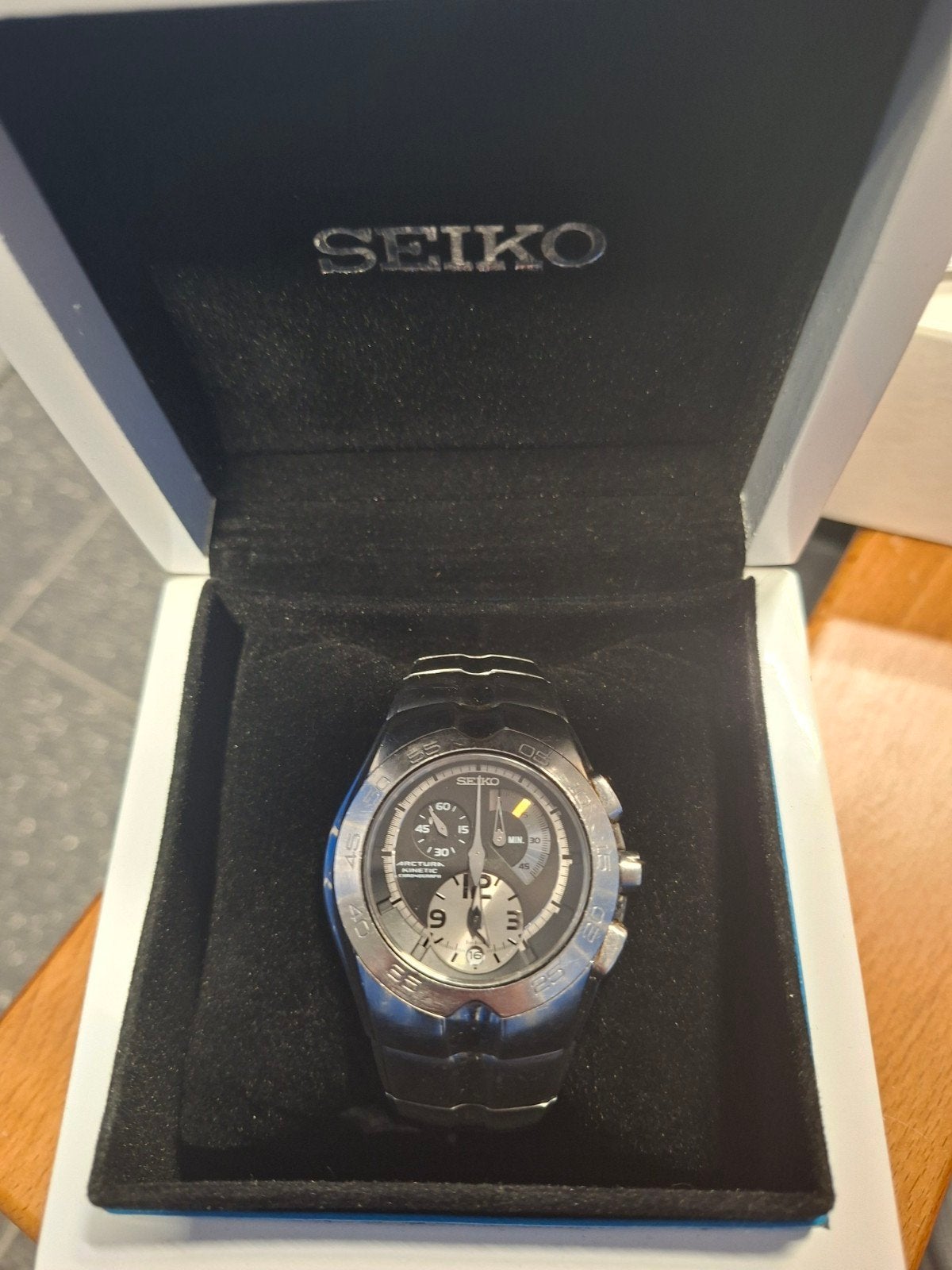 Seiko kinetic chronograaf kal 7l22, Sieraden, Tassen en Uiterlijk, Gebruikt, Polshorloge, Ophalen of Verzenden, Zilver