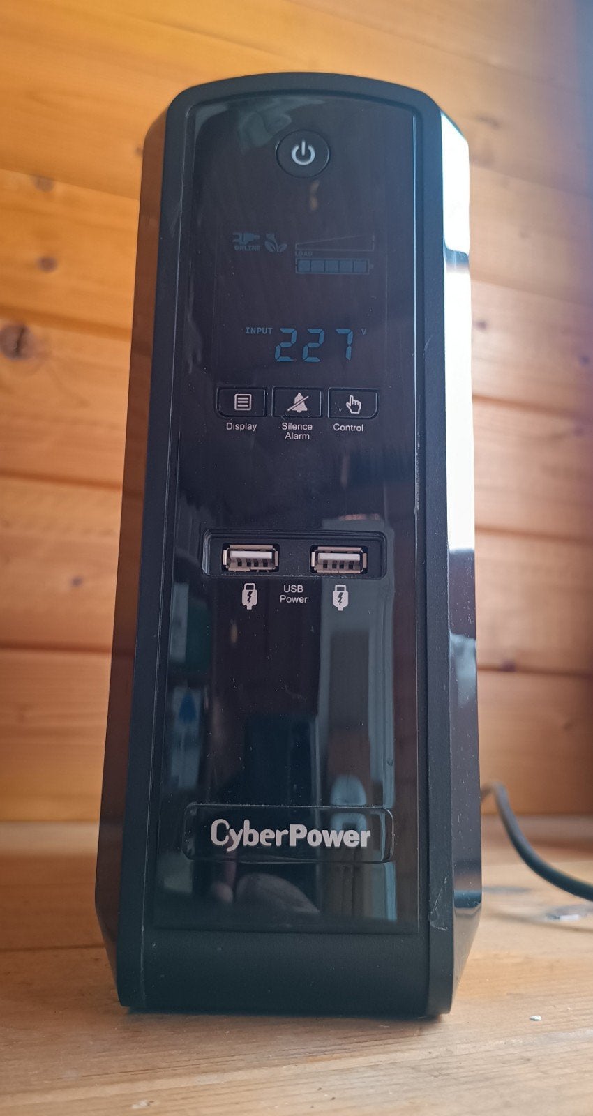 CyberPower CP1300EPFCLCD UPS - 1300VA / 780W Noodstroom, Computers en Software, Noodvoedingen (UPS), Ophalen of Verzenden, Zo goed als nieuw