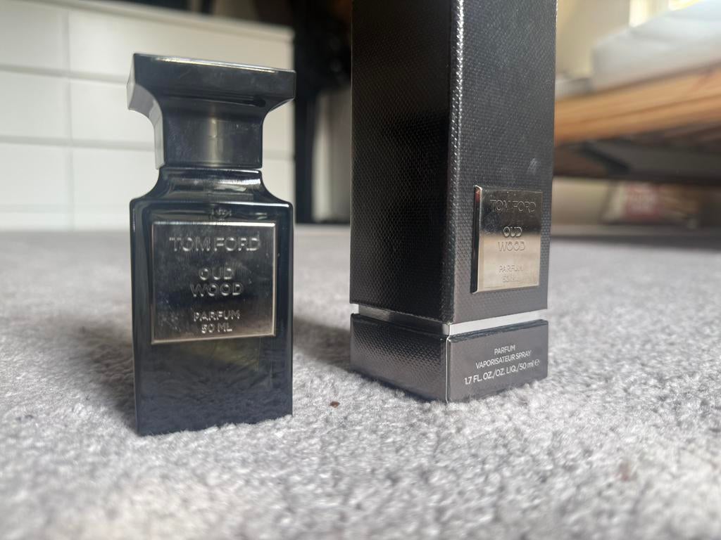 Tom ford oud wood parfum (95% over), Ophalen of Verzenden, Zo goed als nieuw