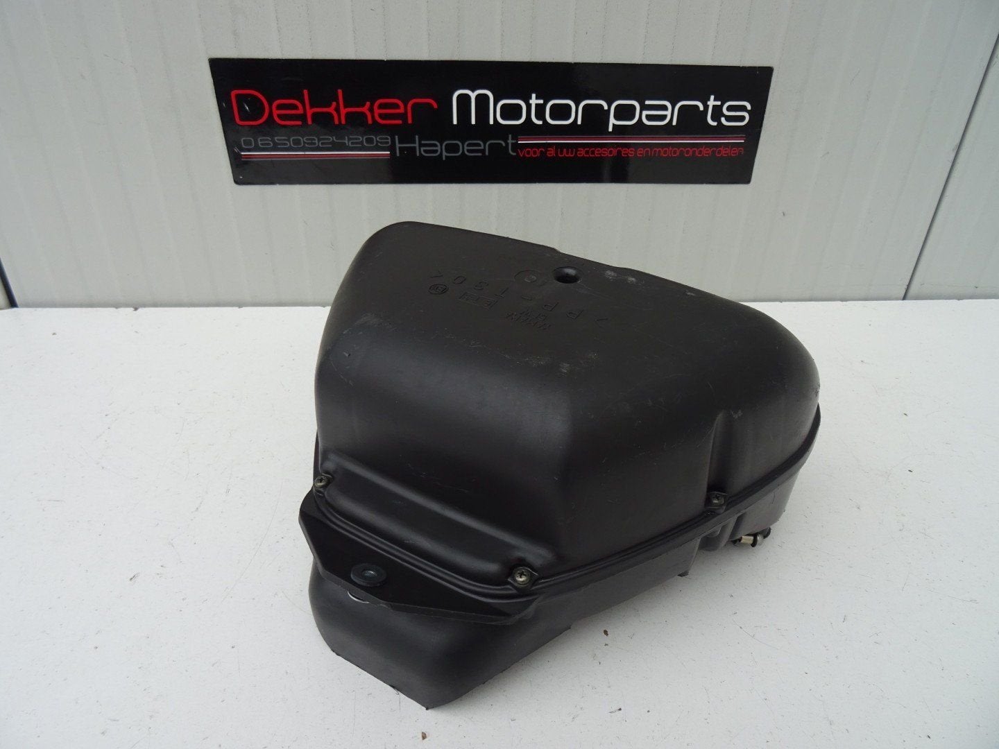 Airbox / Luchtfilterbox Intake Yamaha YZF R1 2002-2003 RN09, Motoren, Gebruikt, -, -, Ophalen of Verzenden