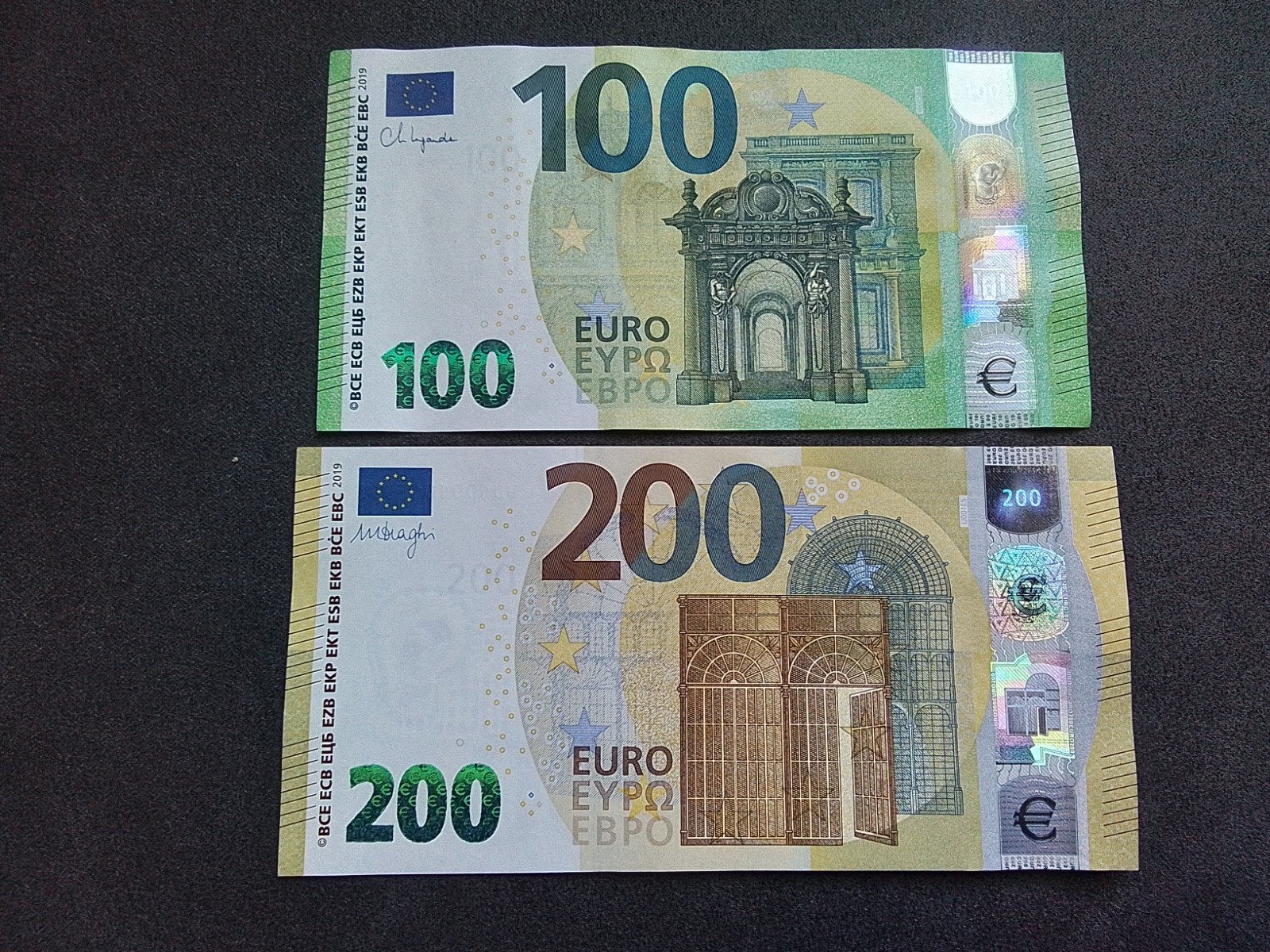 100 en 200 eurobiljet 2019 en veel meer eurobiljeten, Postzegels en Munten, Ophalen of Verzenden, 200 euro, Los biljet