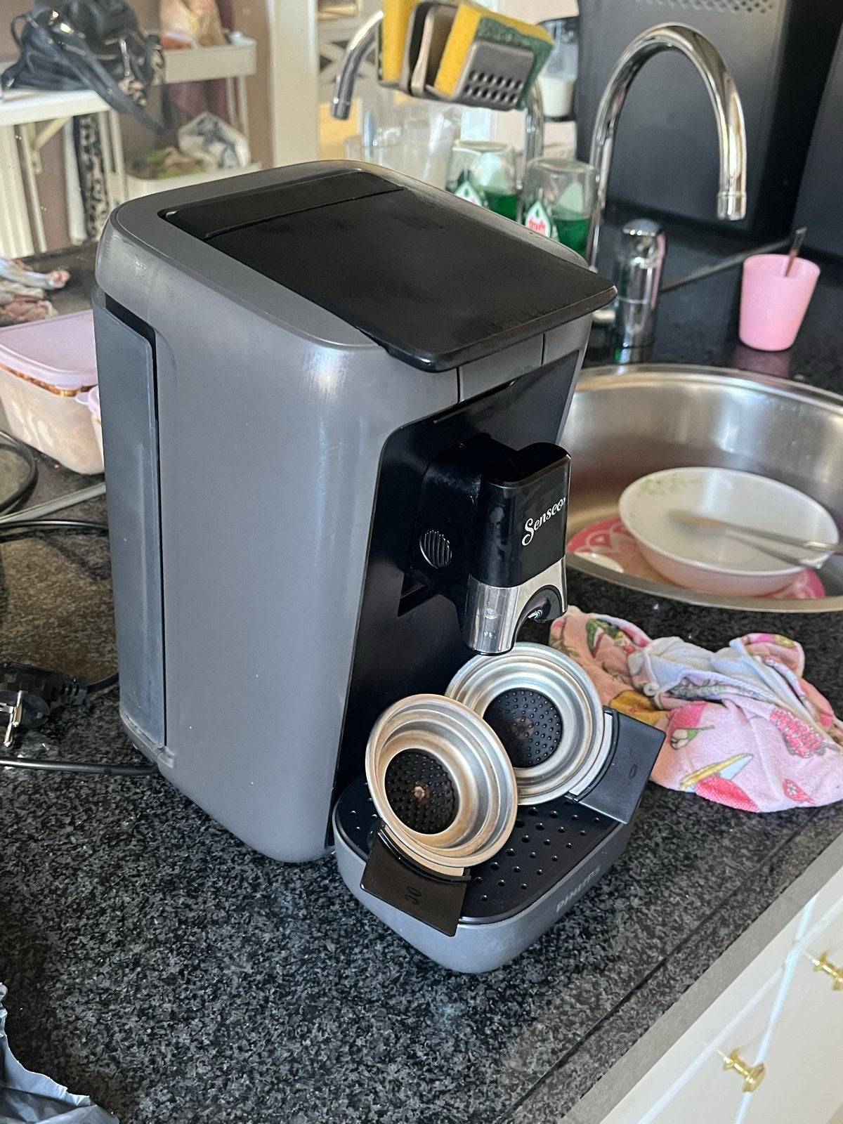 Philips Senseo Koffiezetapparaat - Grijs, Gebruikt, Koffiemachine, Ophalen of Verzenden, 2 tot 4 kopjes