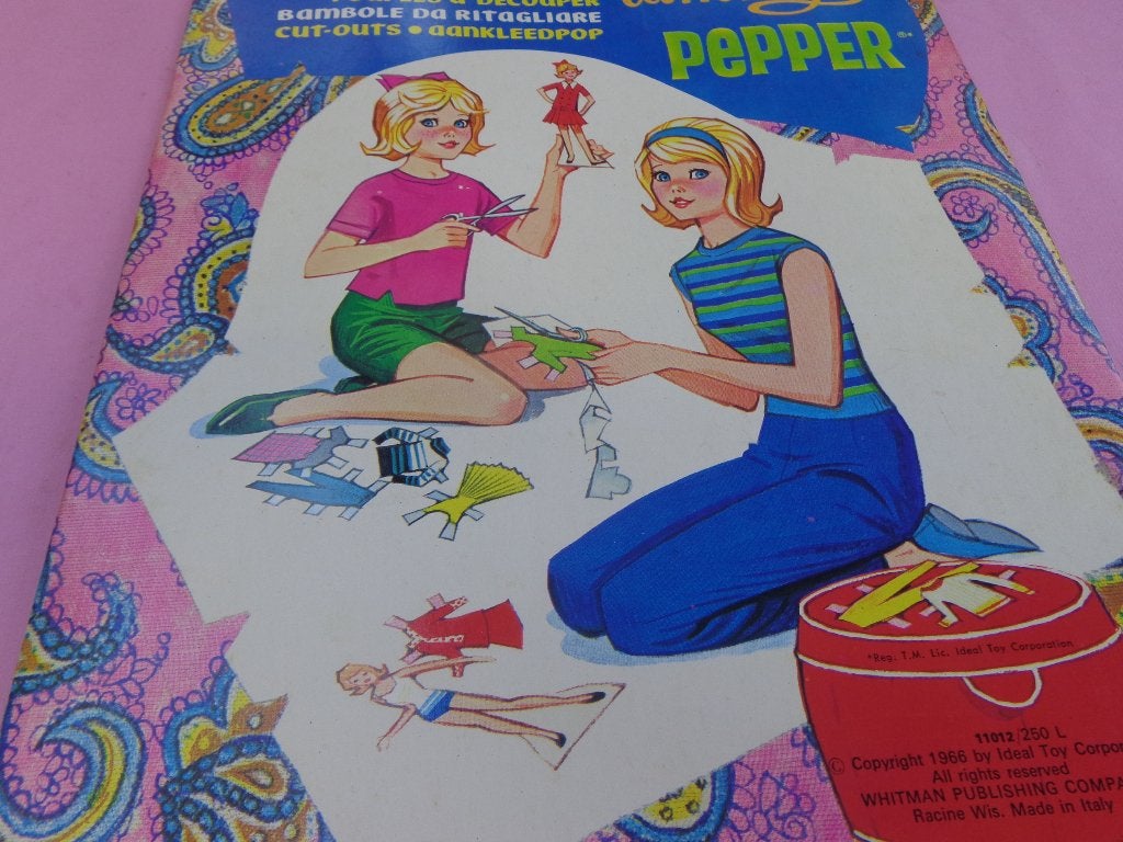 Barbie vintage Tammy Pepper paperdoll book, Ophalen of Verzenden, Zo goed als nieuw, Overige typen