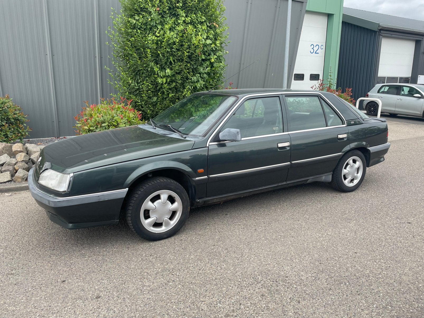 Renault 25 GTD 2.1Diesel “OPKNAPPER”, 86 pk, 4 cilinders, Grijs, Particulier