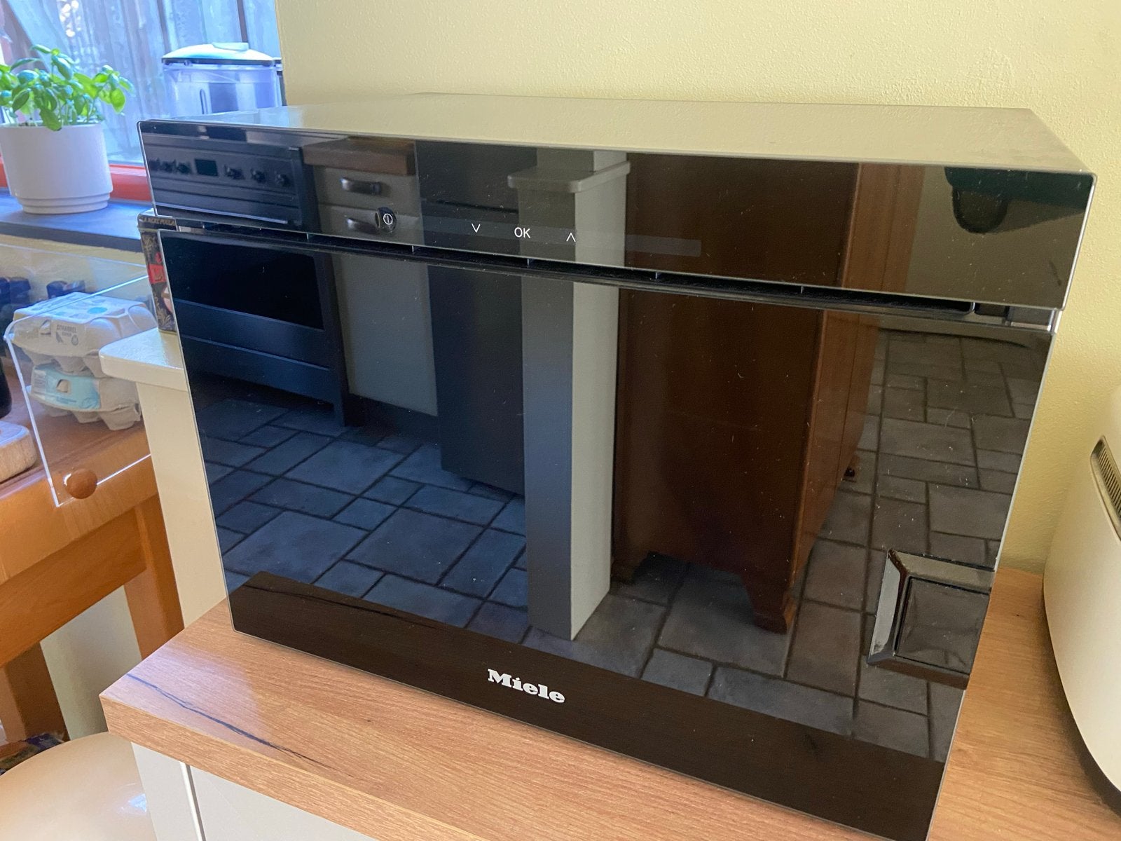 Miele DG 6001 OBSW/R1 Vrijstaande Stoomoven - ZGAN, Ophalen of Verzenden, Miele, Vrijstaand, Stoomoven