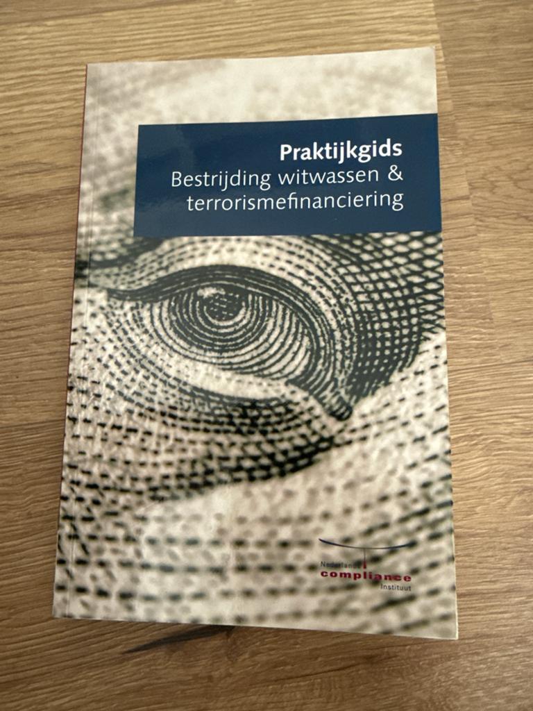 Praktijkgids Bestrijding witwassen & terrorismefinanciering, Ophalen of Verzenden, Gamma, Zo goed als nieuw, HBO