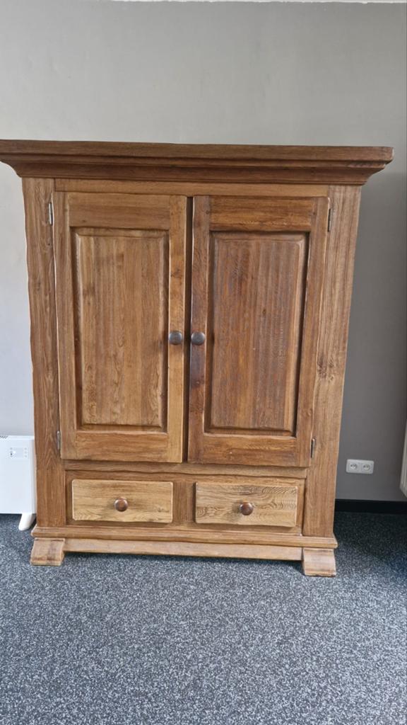 Massief houten kast met 2 deuren en 2 lades, Ophalen of Verzenden, 25 tot 50 cm, 150 tot 200 cm