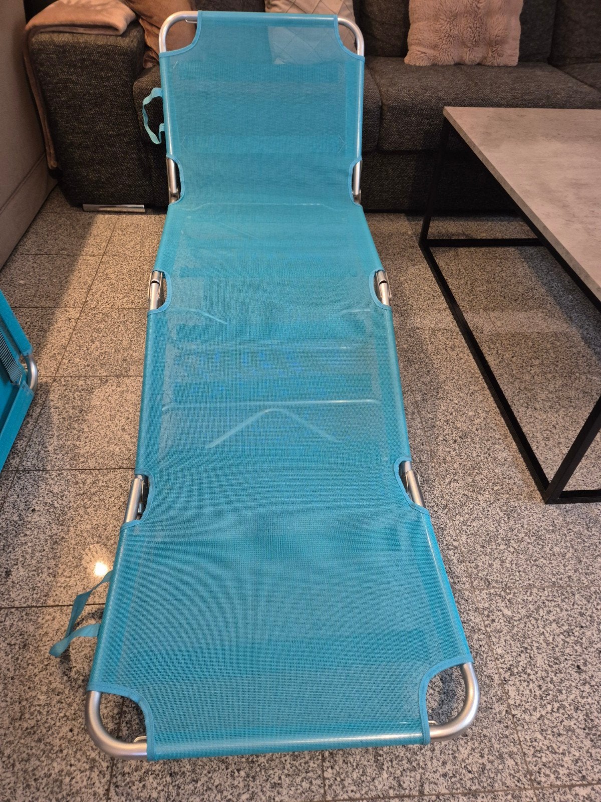 Twee tuin ligstoelen, Tuin en Terras, Ligbedden, Ophalen, Zo goed als nieuw, Aluminium