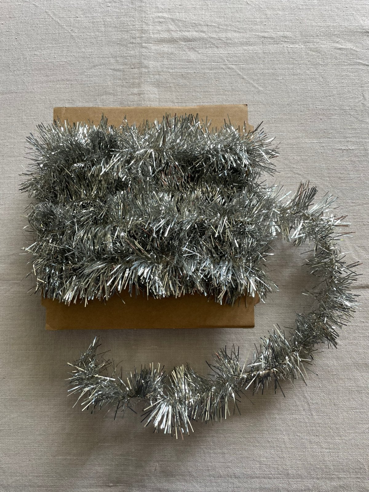 Vintage tinsel op katoenen draad kerst slinger 5 mtr. 🎄, Ophalen of Verzenden, Gebruikt