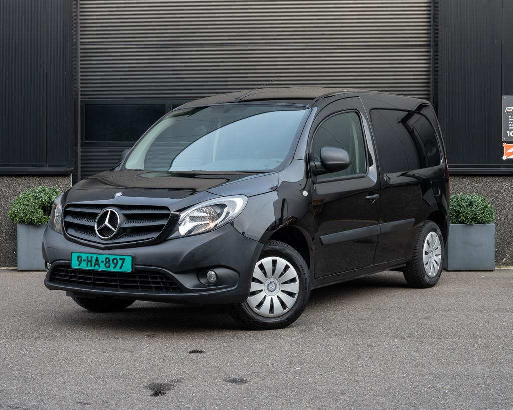 Mercedes-Benz Citan 109 CDI BlueEFFICIENCY | Schuifdeur | BT, Voorwielaandrijving, Zwart, 4 cilinders, Zwart