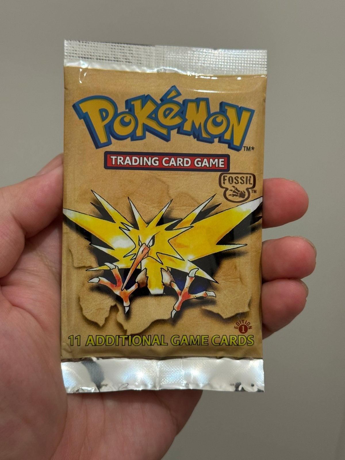 Fossil Zapdos Pokemon Booster Fan Made, Ophalen of Verzenden, Zo goed als nieuw, Booster