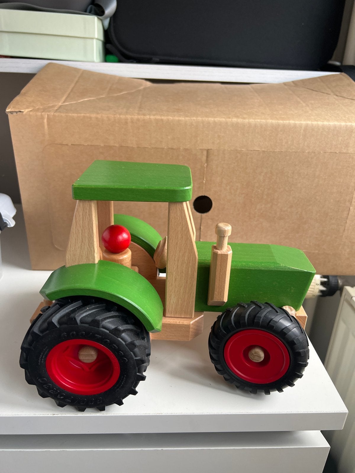 Fagus houten tractor - Zo goed als nieuw, Ophalen, Zo goed als nieuw