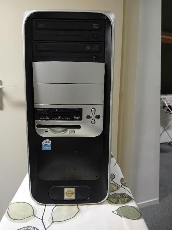 Desktop Computer en Laptop voor onderdelen, Ophalen, Niet werkend, Onbekend