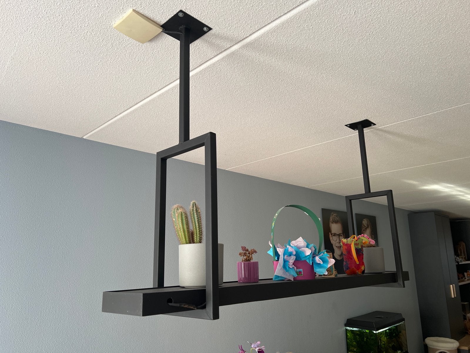 Zwarte Industriële Hanglamp met Plank en Spots, Ophalen, Gebruikt, Overige fittingen, Metaal