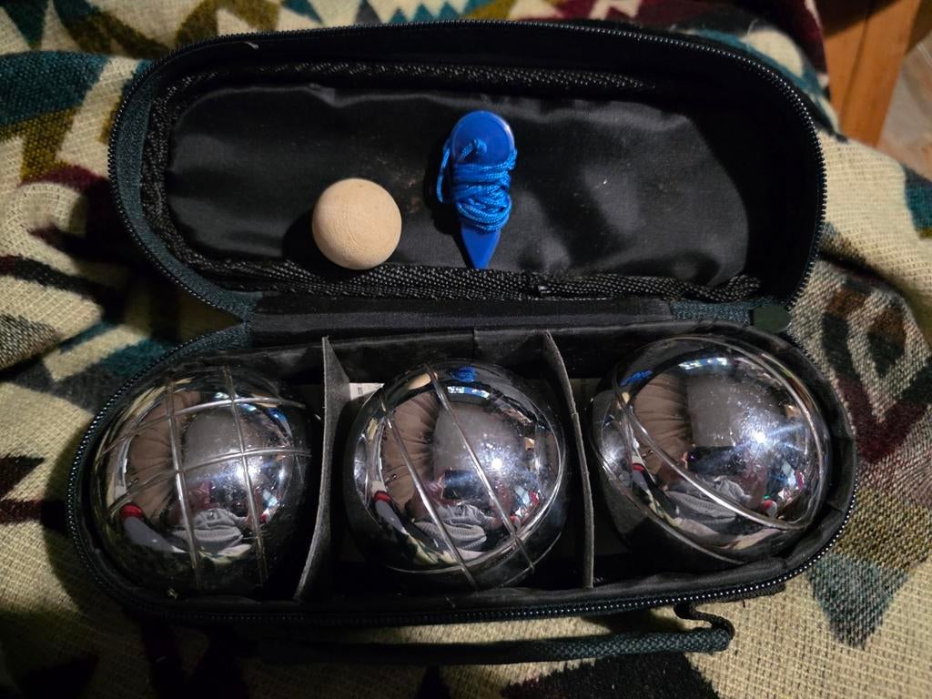 2 Jeu de Boules sets in tasjes met handleiding samen 7 euro, Ophalen of Verzenden, Zo goed als nieuw