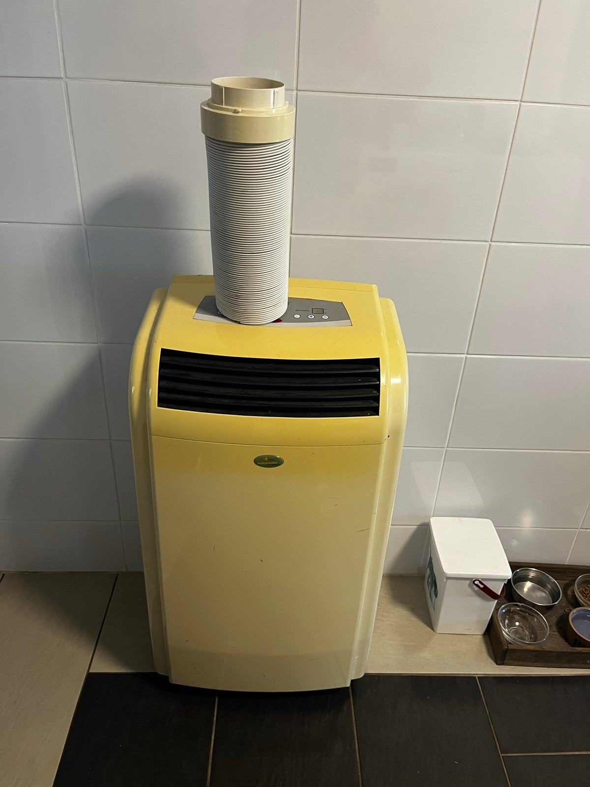 Mobiele airco Performance 8.0 - Koelen en ontvochtigen, Witgoed en Apparatuur, Airco's, Ophalen, Gebruikt, Minder dan 60 m³, 3 snelheden of meer