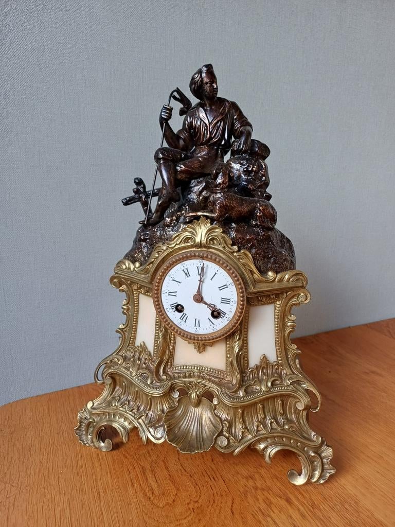 Antieke bronzen klok met jager en hond, Ophalen of Verzenden