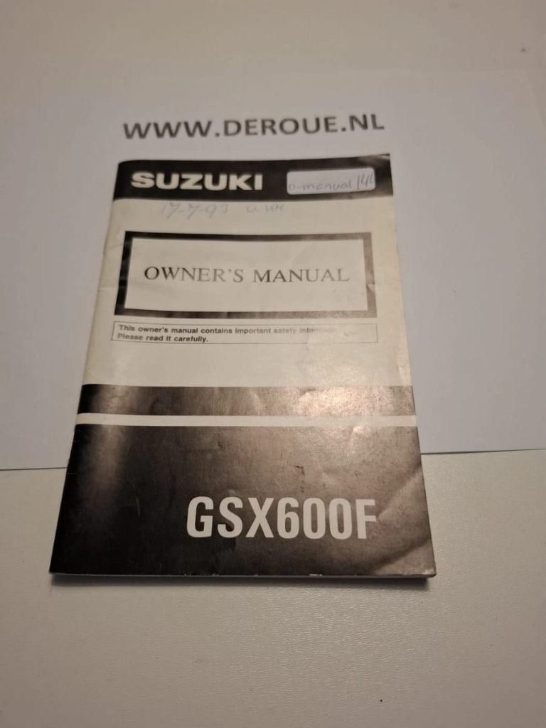144 0WNERS MANUAL SUZUKI GSX600F 1992 USED, Motoren, Handleidingen en Instructieboekjes, Ophalen of Verzenden, Suzuki