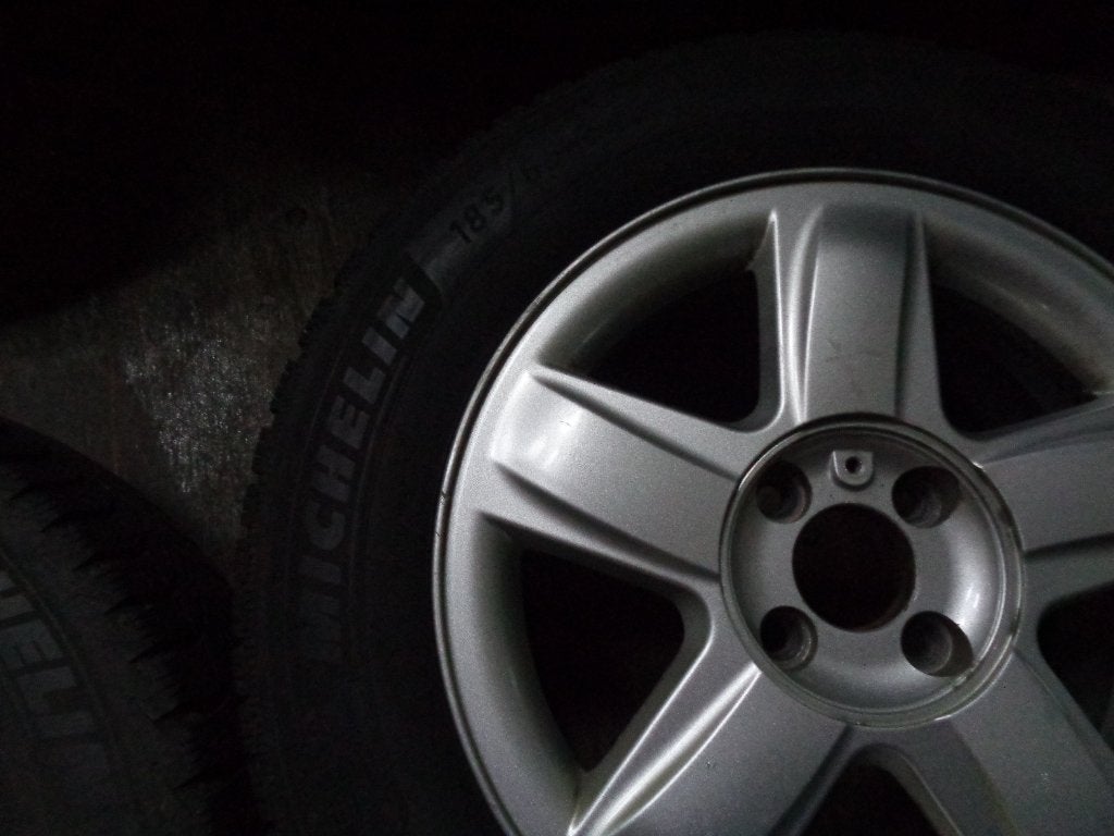 Michelin winterbandenset Renault Clio, Ophalen, Gebruikt, 15 inch, Banden en Velgen