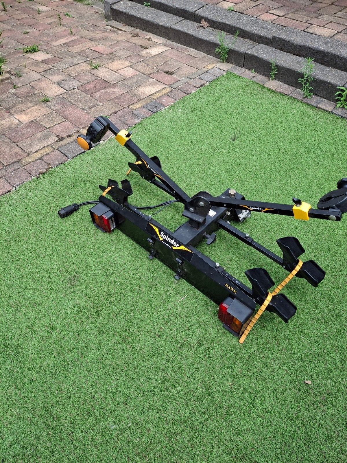 Spinder Hawk Trekhaakdrager voor 2 fietsen, Auto diversen, Fietsendragers, Ophalen, 2 fietsen, Zo goed als nieuw, Trekhaakdrager