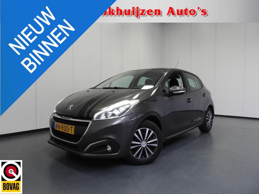Peugeot 208 1.2 PureTech Blue Lion NAVI/AIRCO/CRUISE/PDC!, Voorwielaandrijving, Stof, Gebruikt, 1199 cc