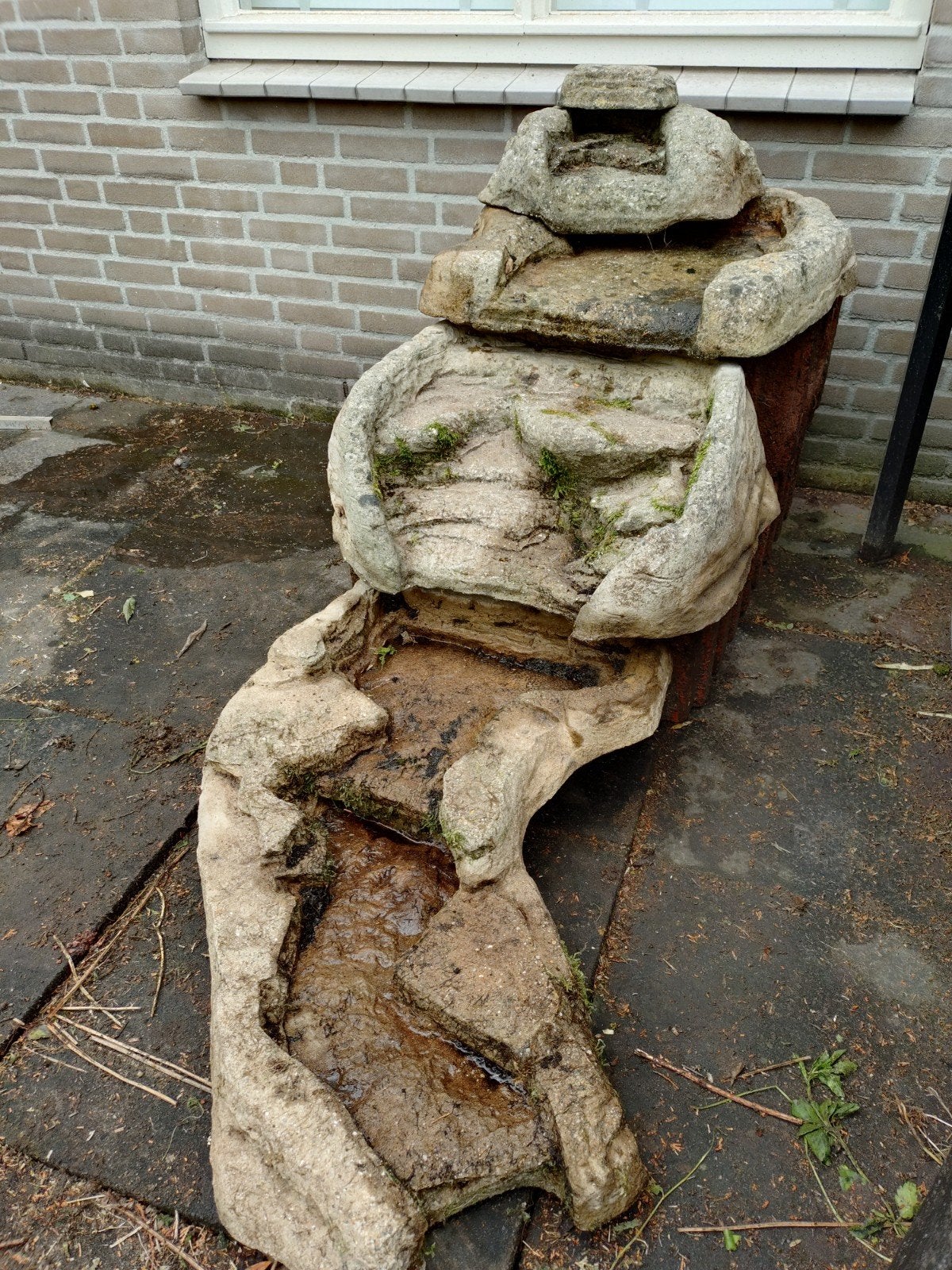 Beekloop vijver plus aan werk stenen., Tuin en Terras, Waterpartijen en Fonteinen, Ophalen, Beton, Waterornament