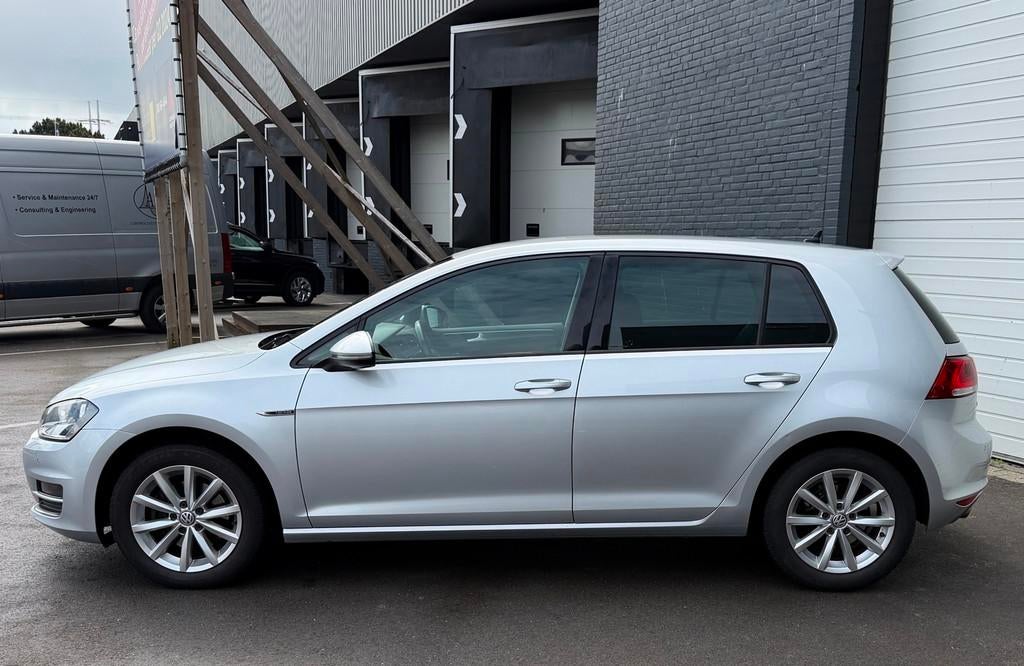 Volkswagen Golf 1.6 TDI Highline CRUISE/CLIMA/STOELVERWARMIN, Auto's, Voorwielaandrijving, Stof, Gebruikt, 4 cilinders