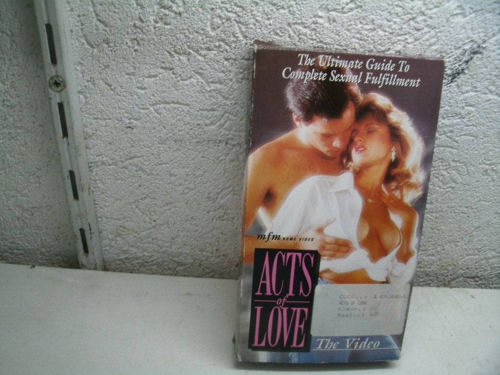 vhs 236b acts of love, Alle leeftijden, Ophalen of Verzenden, Zo goed als nieuw, Actie en Avontuur