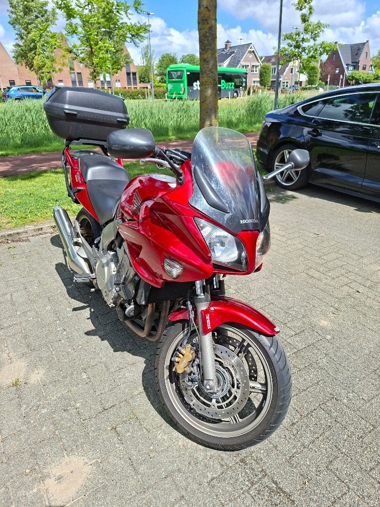 Honda Motor CBF 1000 ABS, Occasion, 4 cilinders, Particulier, Toermotor