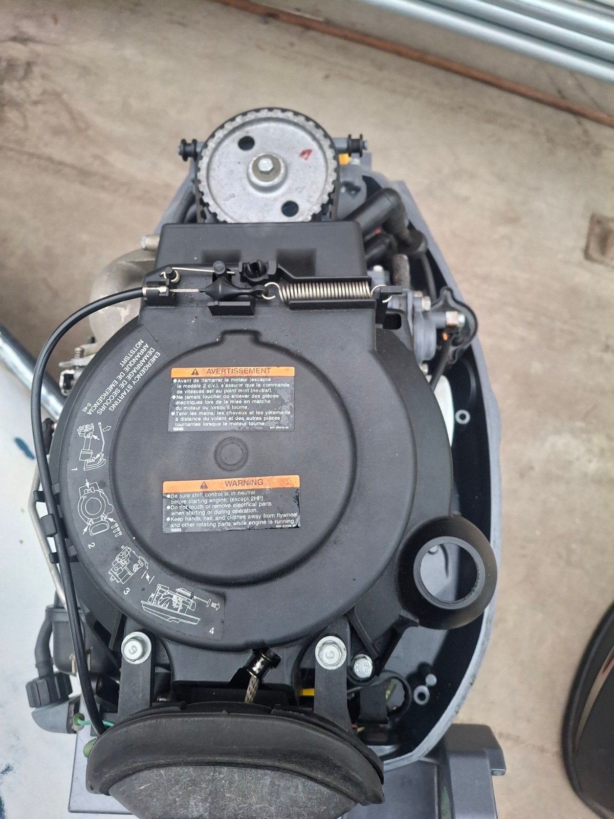 Yamaha 9.9 pk 4-takt buitenboordmotor, Ophalen