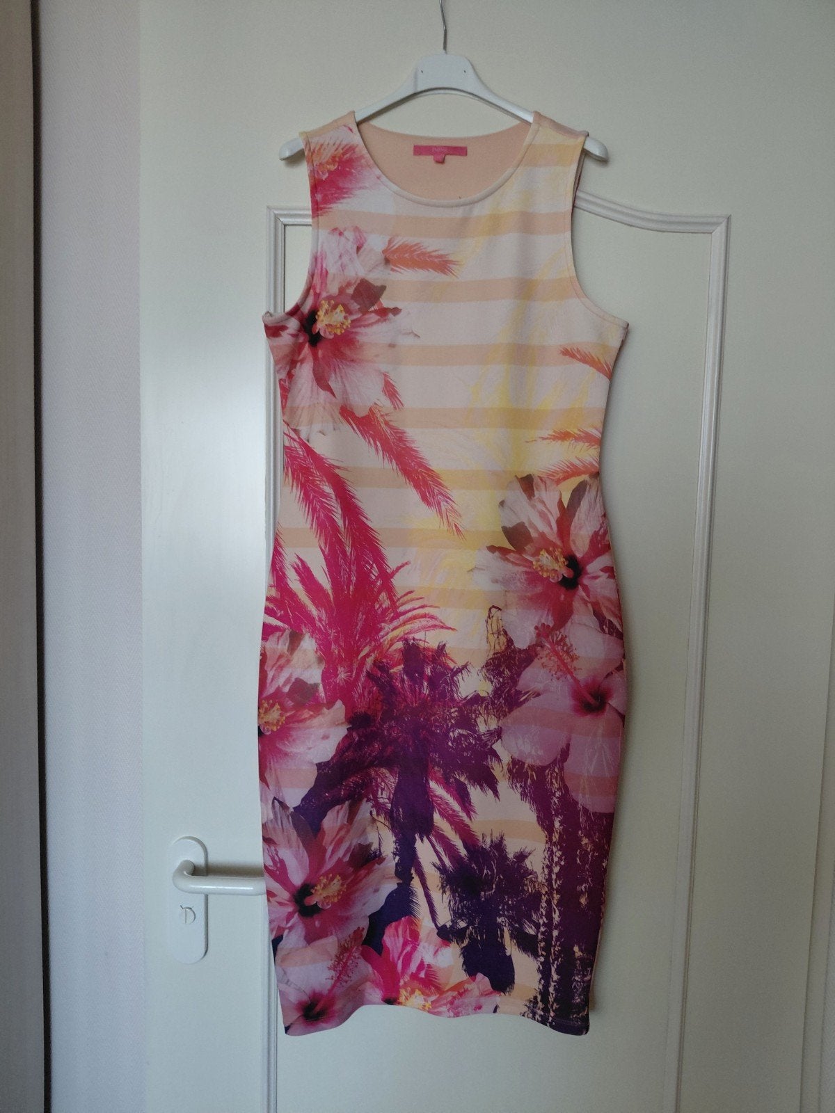 Jurk maat S Next, Kleding | Dames, Jurken, Overige kleuren, Nieuw, Ophalen of Verzenden, Maat 36 (S)