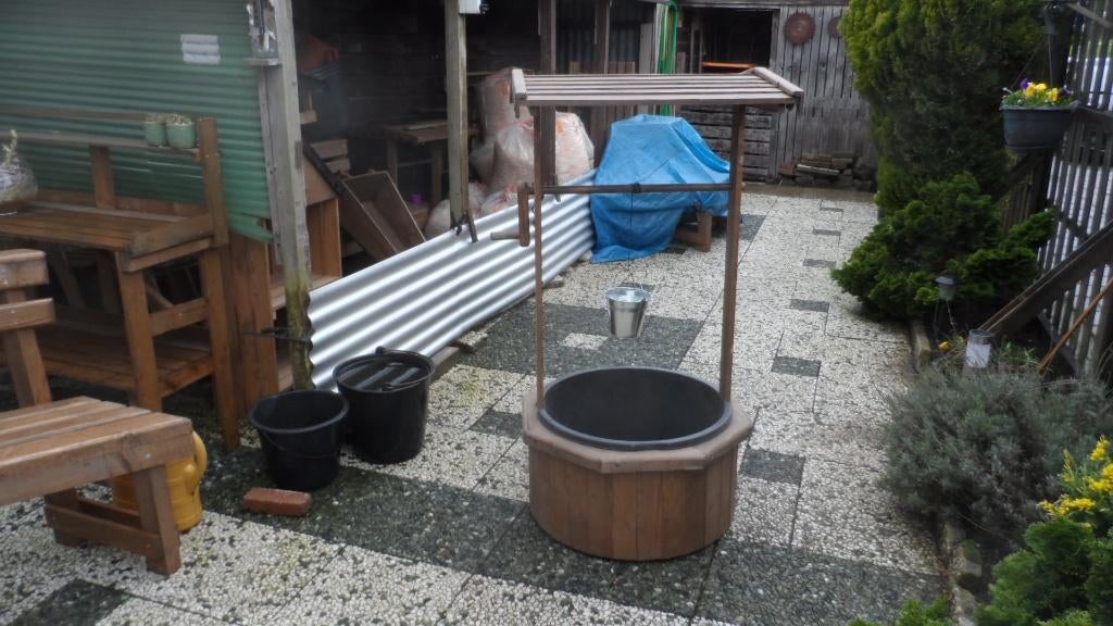 Waterput met kuip    NIEUW, Ophalen, Nieuw