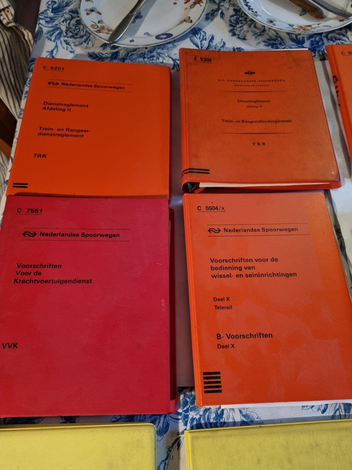 NS Dienstreglementen en Storinggidsen - Diverse Jaren, Ophalen of Verzenden, Gebruikt, Trein, Boek of Tijdschrift