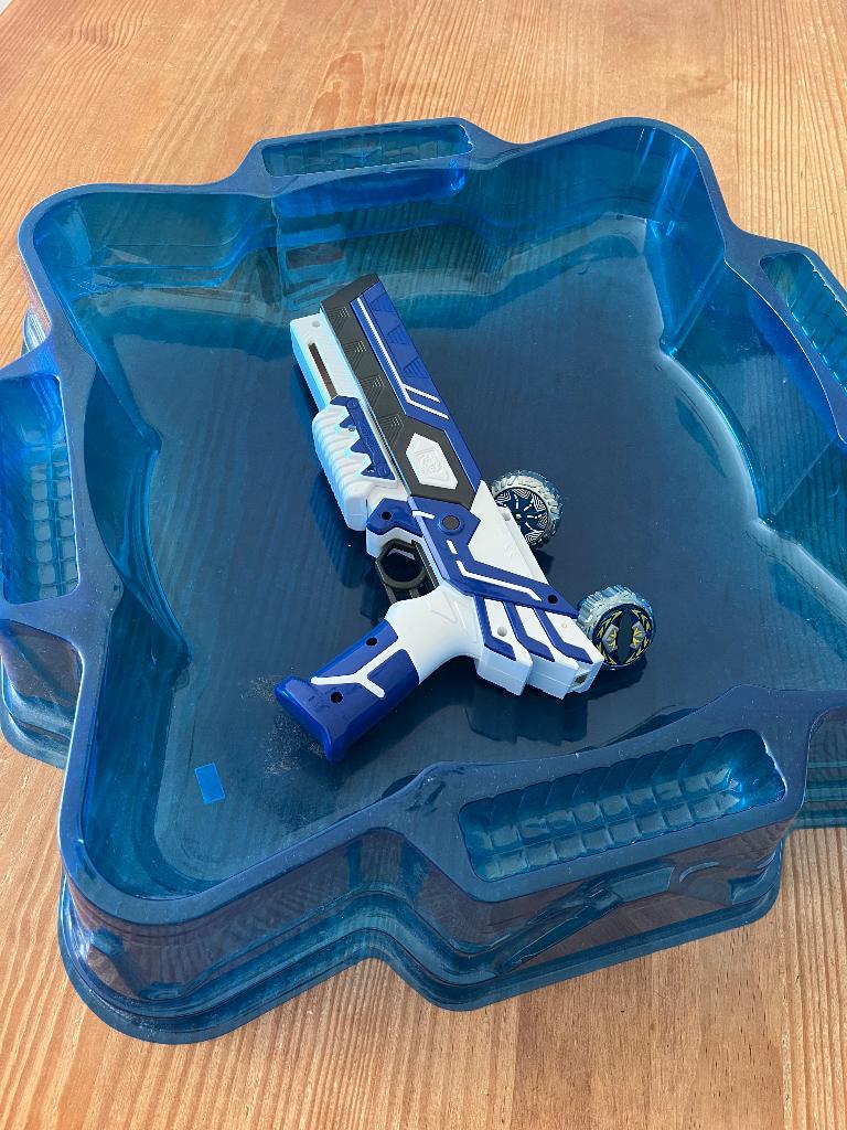 Spinner Mad + arena, Ophalen, Gebruikt