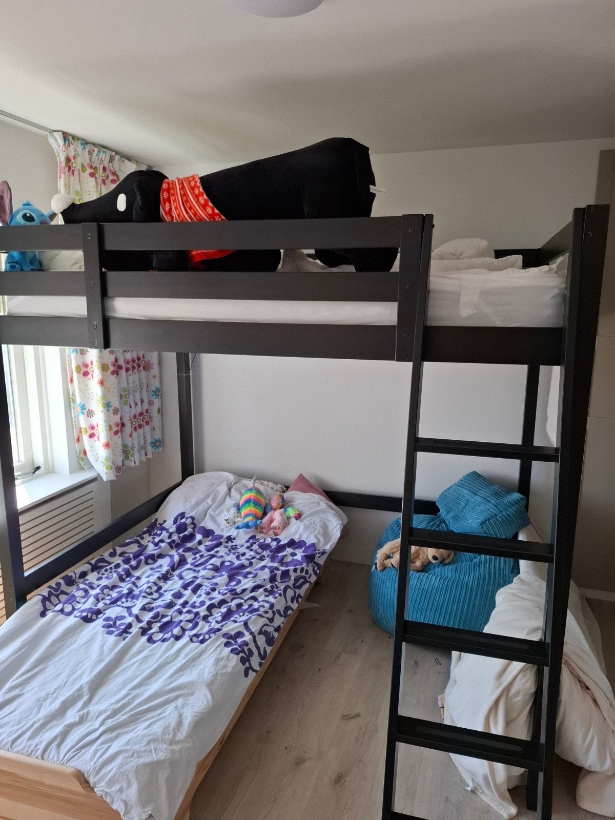 IKEA Stora Hoogslaper - Ideaal voor kleine ruimtes, Huis en Inrichting, Slaapkamer | Stapelbedden en Hoogslapers, Ophalen, Hoogslaper
