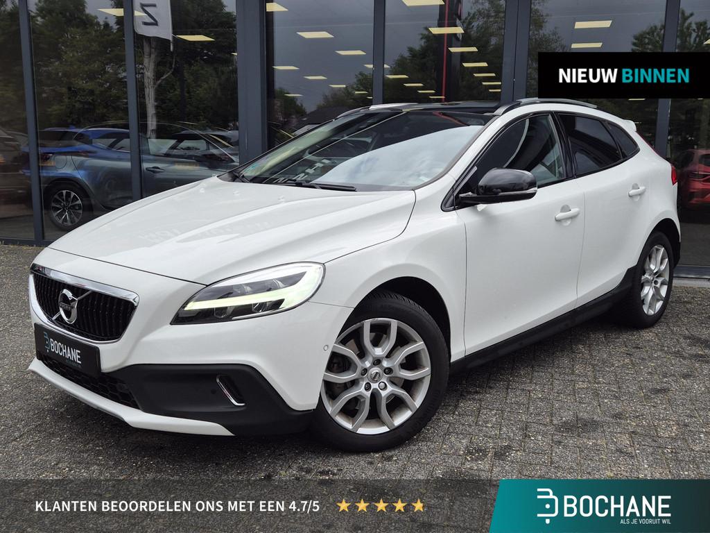 Volvo V40 Cross Country 1.5 T3 Polar+ Luxury | Leder | Harmo, Auto's, Volvo, 4 cilinders, Wit, 152 pk, V40
