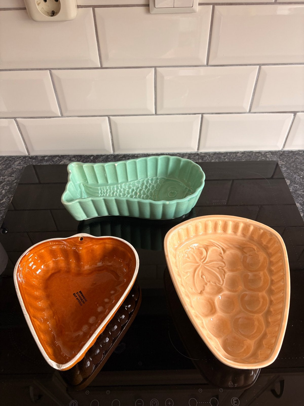 Set van 3 decoratieve ovenschalen in diverse vormen, Ophalen of Verzenden, Steen/keramiek, Meerkleurig, Overige typen