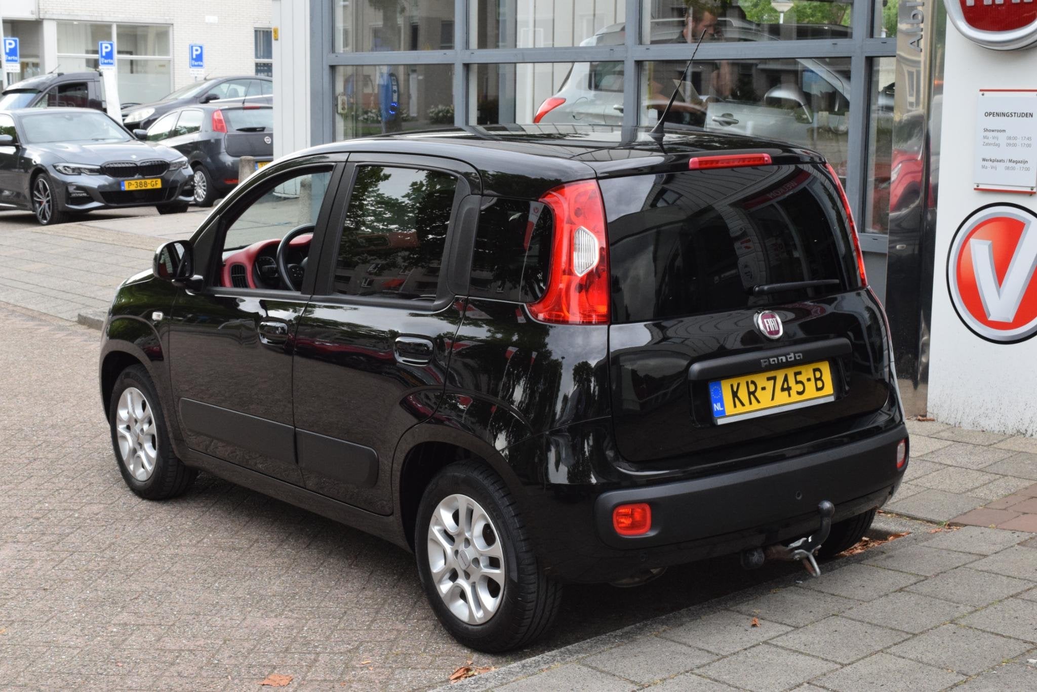 Fiat Panda 1.2 Lounge|Dealeronderhouden!, Stof, Gebruikt, Zwart, Origineel Nederlands