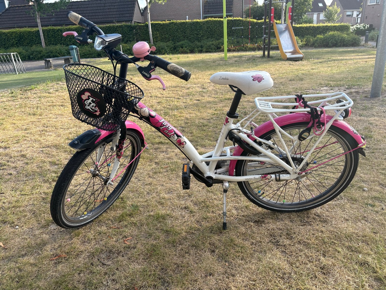 Kinderfiets 22 inch met handrem en terugtraprem - Mandje, Ophalen, Gebruikt, Terugtraprem, 20 inch of meer