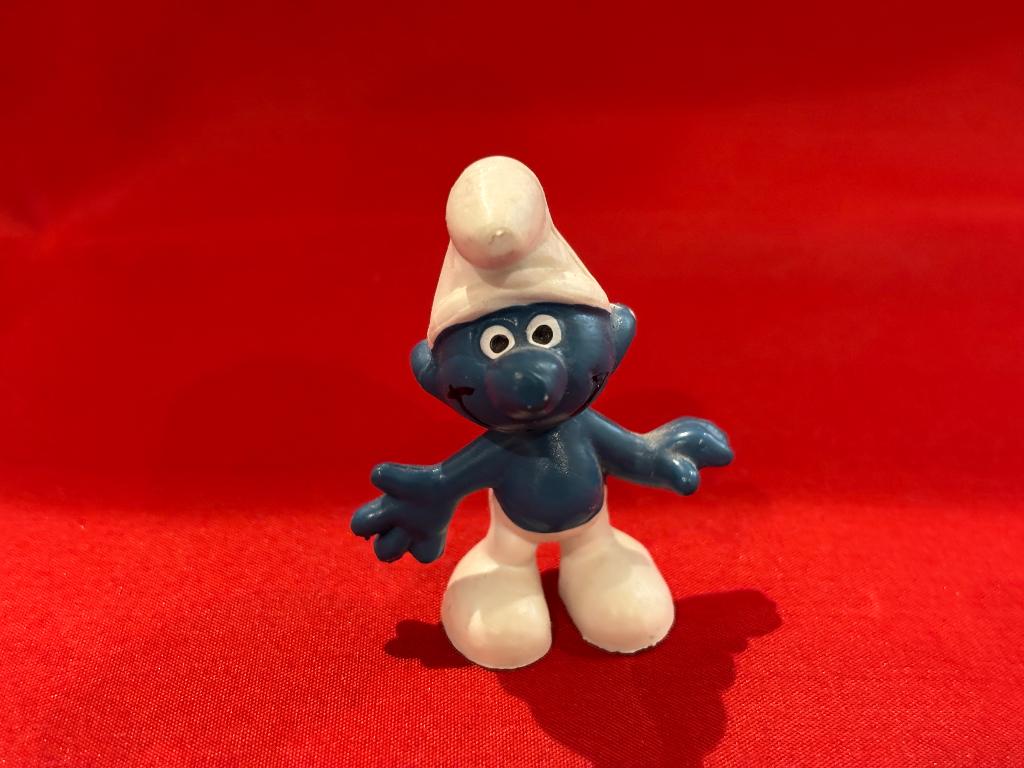 Standaard smurf staand,  hoogte 5 cm Schleich 1965 Peyo, Verzamelen, Smurfen, Ophalen, Zo goed als nieuw, Overige Smurfen, Poppetje, Figuurtje of Knuffel