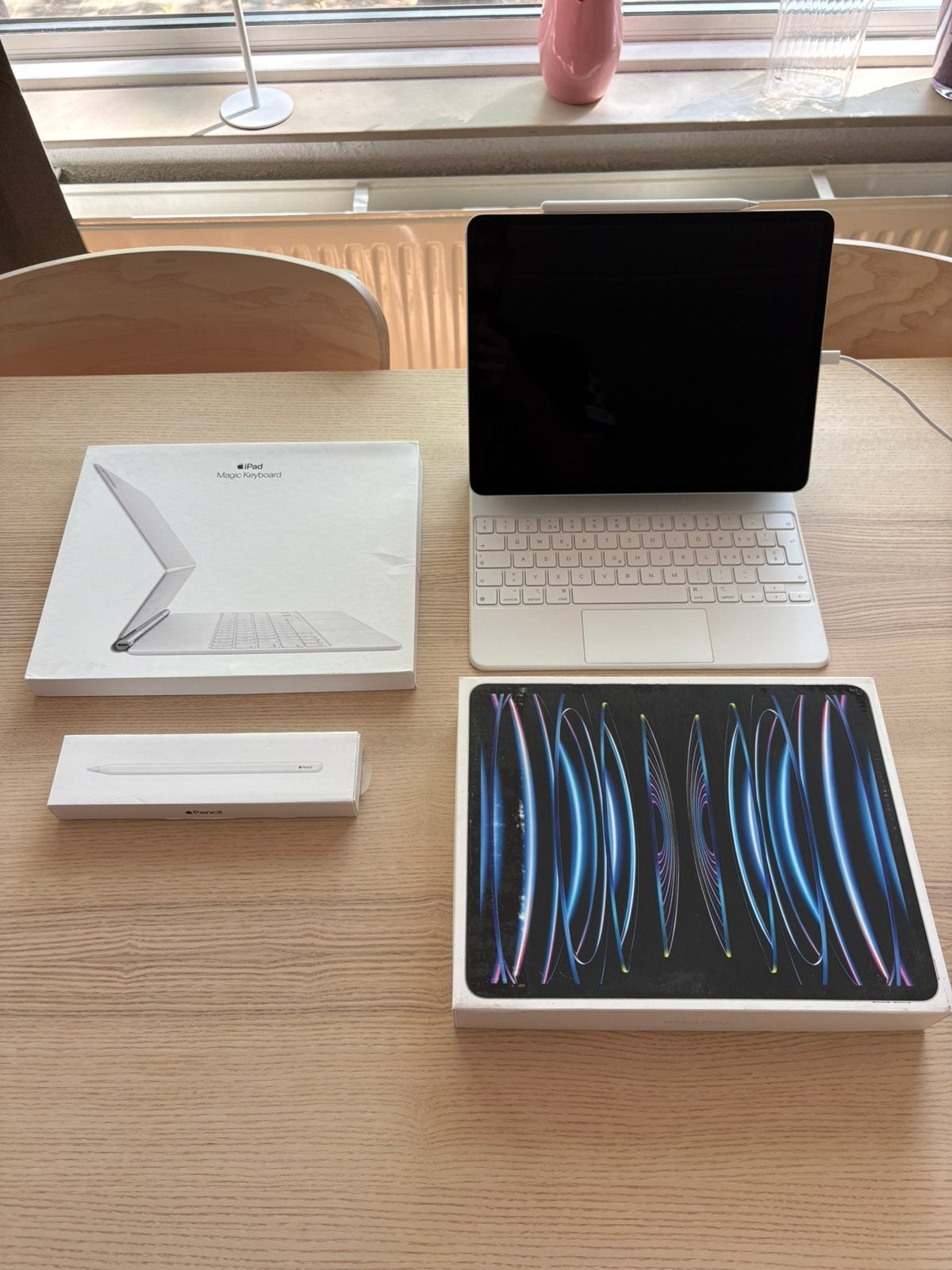 Apple iPad Pro 12.9 inch (2022) 128GB Wi-Fi, Computers en Software, Apple iPads, 13 inch of meer, Ophalen of Verzenden, Zo goed als nieuw