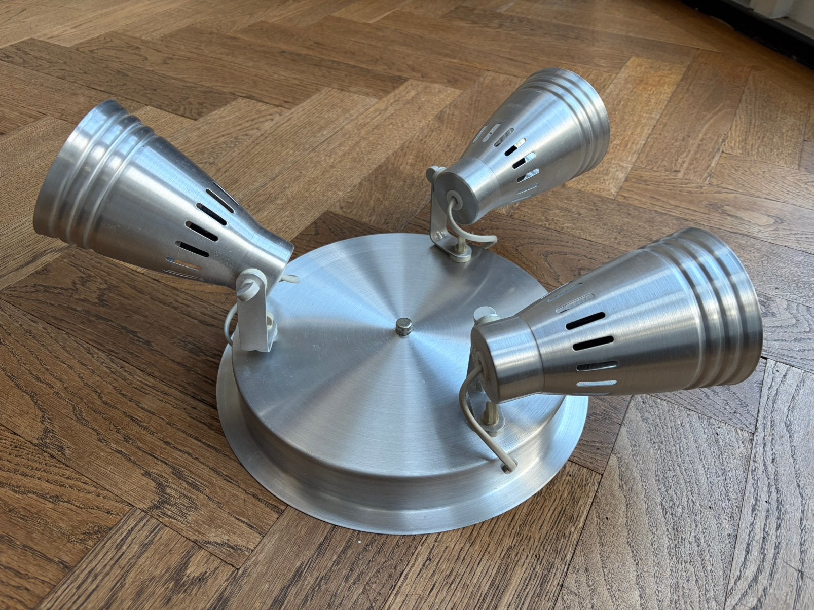 Aluminium plafondlamp van Ikea, Ophalen, Gebruikt