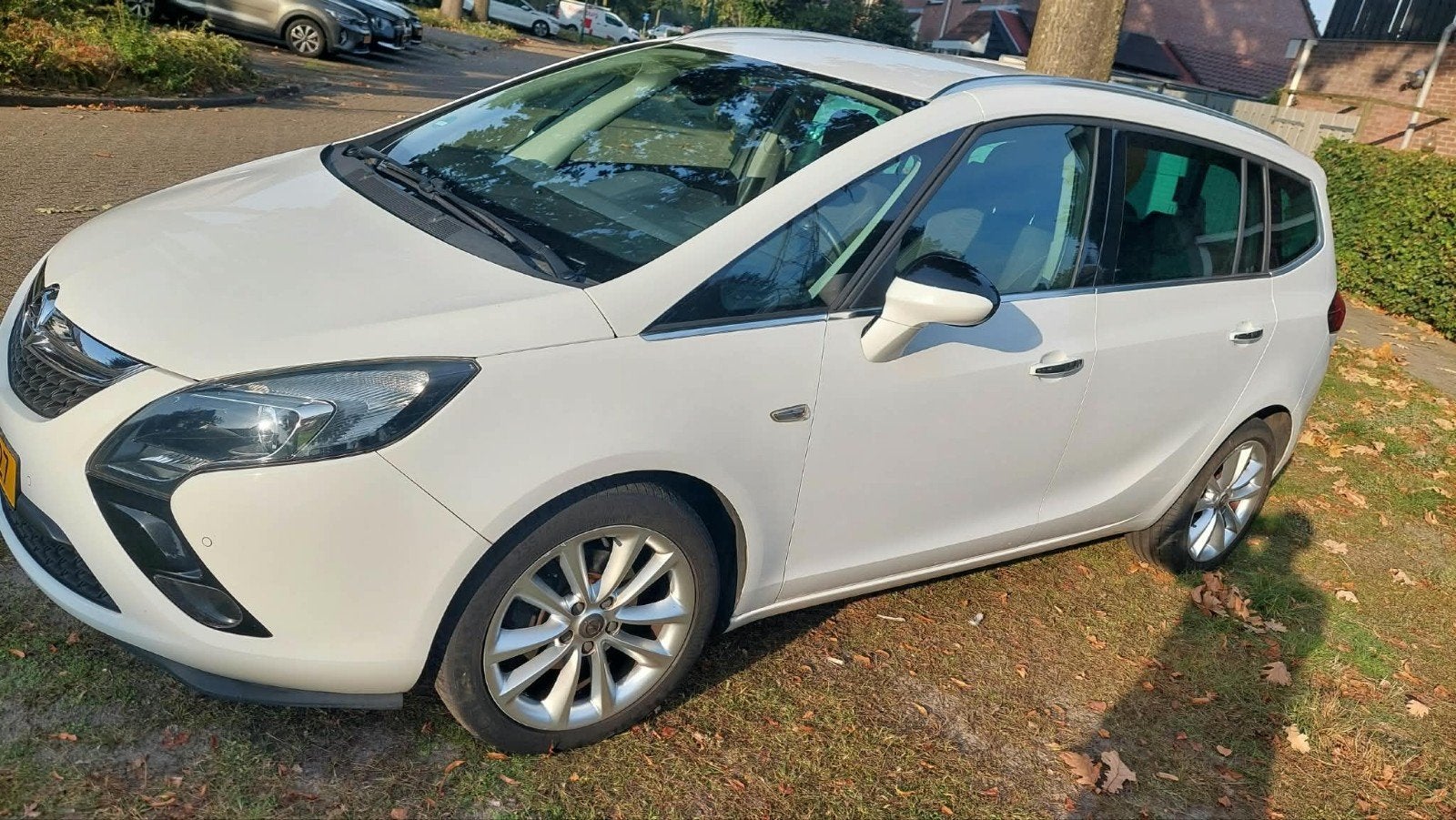 Opel Zafira Tourer 1.4 Turbo Automaat 140pk 5 persoons, Auto's, 1250 kg, 4 cilinders, Wit, 14 km/l